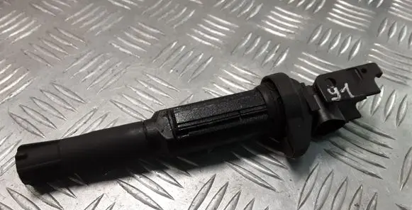BMW 3 E46 High voltage ignition coil 7551260