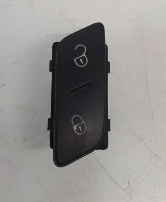 Volkswagen Golf V Central locking switch button 1K0962125B 326601S