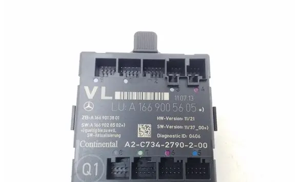 Mercedes-Benz CLA C117 X117 W117 Door control unit/module A1669005605