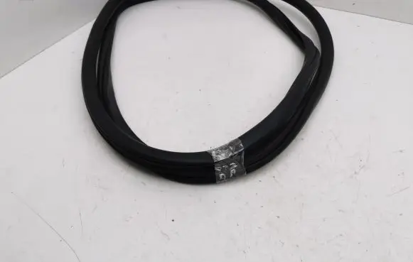 Jeep Cherokee Front door rubber seal
