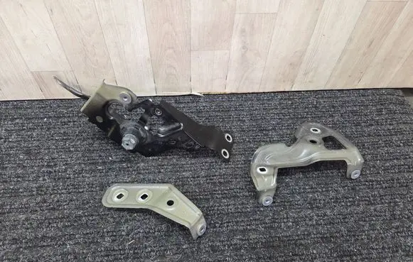 BMW 3 G20 G21 Fender mounting bracket 7419401 7419405 7419403
