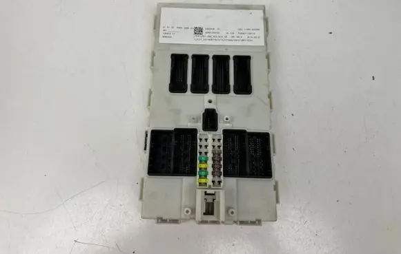 BMW 3 F30 F35 F31 Central body control module 6825538
