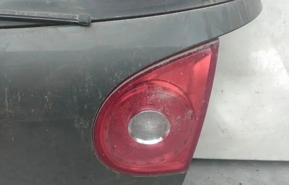 Volkswagen Golf V Tailgate rear/tail lights
