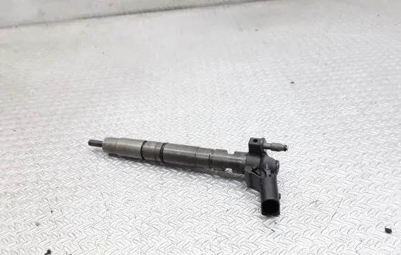 Seat Exeo (3R) Fuel injector 0445116030 03L130277