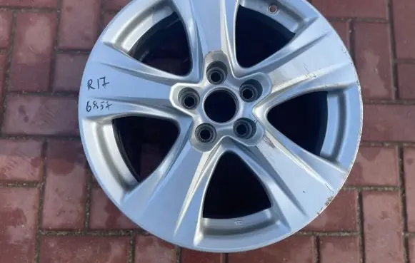 Toyota RAV 4 (XA40) R17 alloy rim 005217 4261142840
