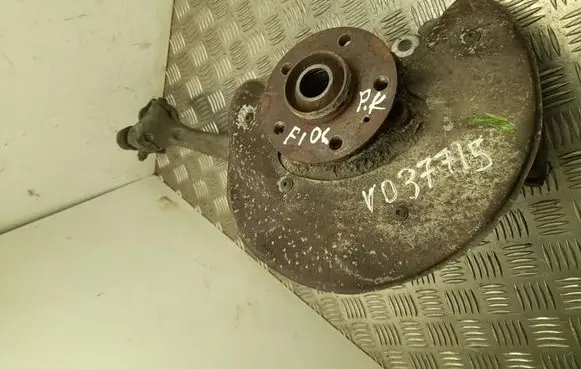 Audi A6 S6 C7 4G Front wheel hub