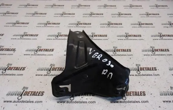 Toyota Corolla Verso E121 Headlight/headlamp mounting bracket