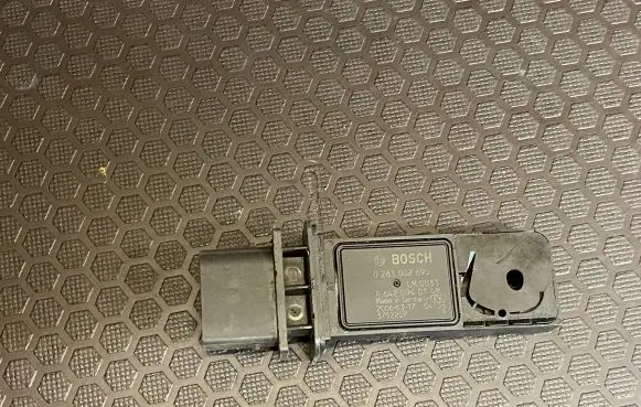 Mercedes-Benz C W204 Mass air flow meter A6420940148 0281002695 3752257