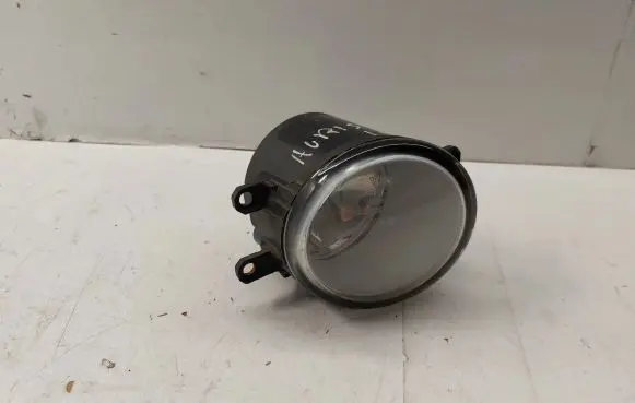 Toyota Auris 150 Front fog light 812100D041 89210656