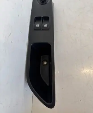 Iveco Daily 6th gen Electric window control switch 5801511735