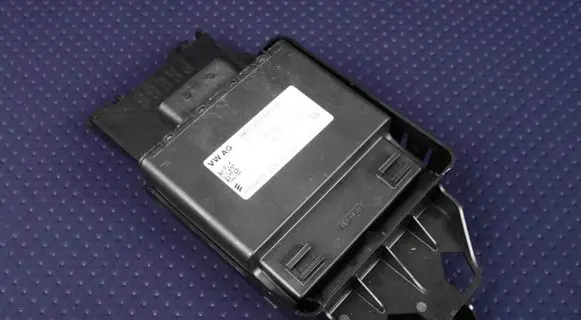 Audi A6 S6 C7 4G Other devices 8K0959663B