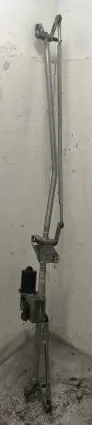 Front wiper linkage and motor