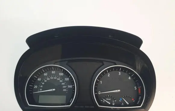 BMW X3 E83 Speedometer (instrument cluster) 3451584 25811510 102468122