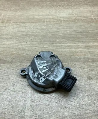 Audi A4 S4 B6 8E 8H Camshaft position sensor 058905161B 023210102