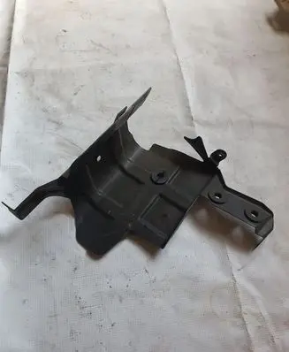 Mercedes-Benz SL R230 Other engine bay part A2303200186