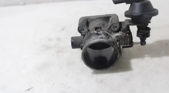KIA Ceed Engine shut-off valve 