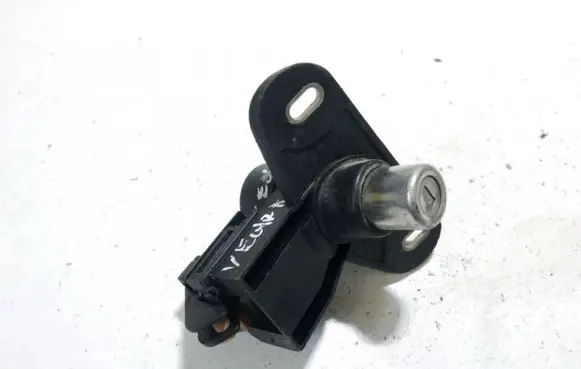 Opel Vectra B Tailgate exterior lock 