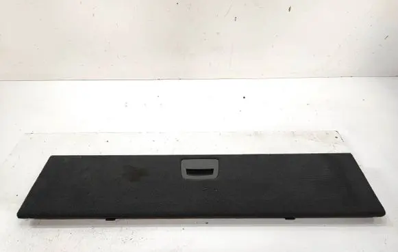 Trunk/boot floor carpet liner