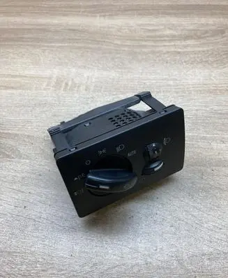 Ford Focus Light switch 4M5T13A024CA