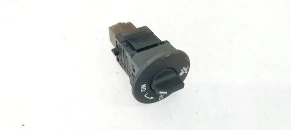 Passenger airbag on/off switch