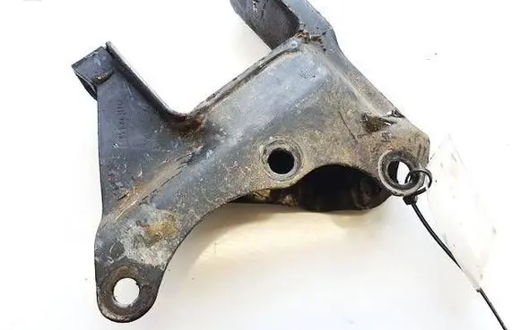 Skoda Fabia Mk2 (5J) Engine mounting bracket 6Q0199111R
