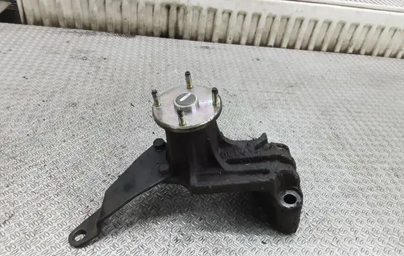 KIA Sportage Other engine bay part