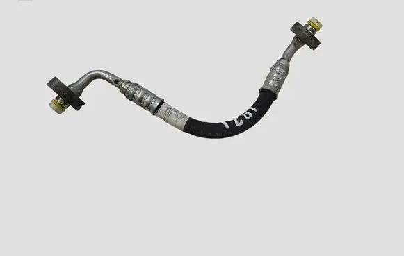 Volvo V40 Air conditioning (A/C) pipe/hose VPCV6H19F552BA