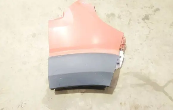Fiat Ducato Fender Raudona