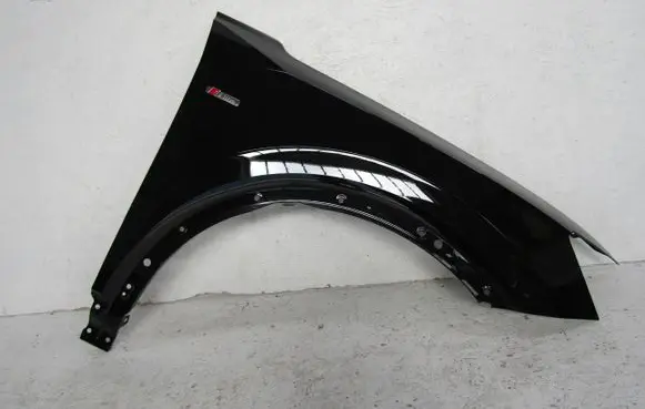 Audi Q2 - Fender 81A821106