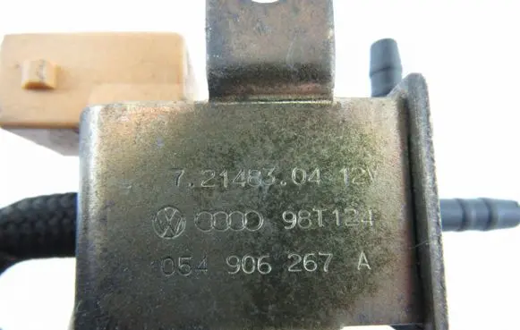Volkswagen Golf IV Turbo solenoid valve 054906267A
