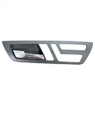 Mercedes-Benz S W221 Front door interior handle A3363010001