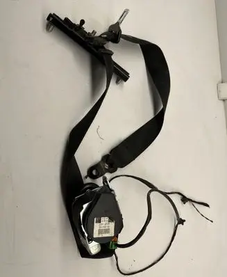 Mercedes-Benz Sprinter W906 Front seatbelt 9068600285