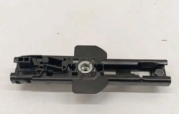 Polestar 2 Seat belt adjustment rail 8632605