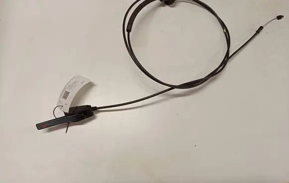 Engine bonnet (hood) release handle