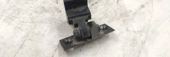 BMW 5 E60 E61 Rear door upper hinge 7068087