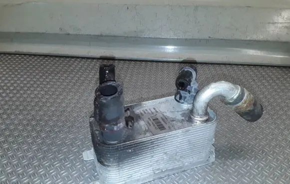 Ford Mondeo MK IV Gearbox / Transmission oil cooler 6G917A095AD