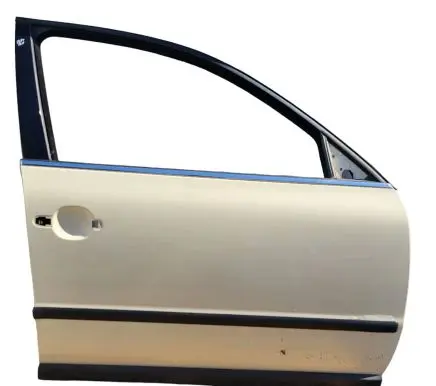 Volkswagen PASSAT B5.5 Front door 3B4831052BE