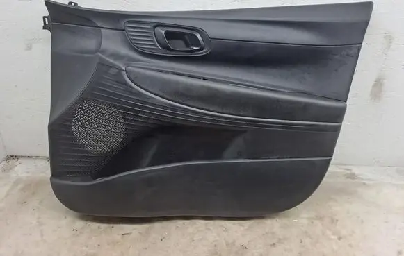 Hyundai i20 (BC3 BI3) Front door card panel trim 82320Q0100