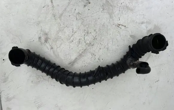 Opel Movano A Air intake hose/pipe