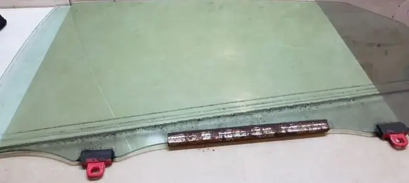 Toyota Prius (XW20) Rear door window glass