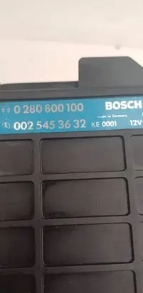 Mercedes-Benz 190 W201 Engine control unit/module 0025453632 0280800100