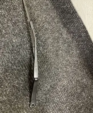 BMW X2 F39 Windshield/front glass wiper blade 742970906