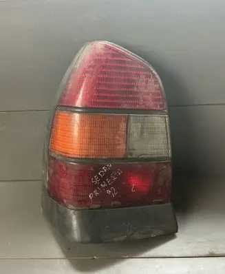 Nissan Primera Rear/tail lights