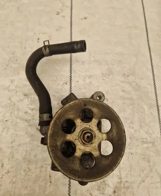 Honda HR-V Power steering pump Pel022678y