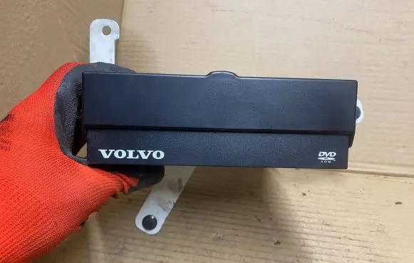 Volvo V70 Navigation unit CD/DVD player 307759811 66210229