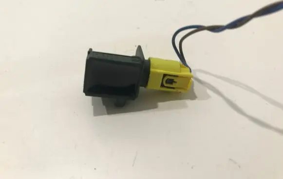 Mercedes-Benz E W212 Airbag deployment crash/impact sensor A1729056000