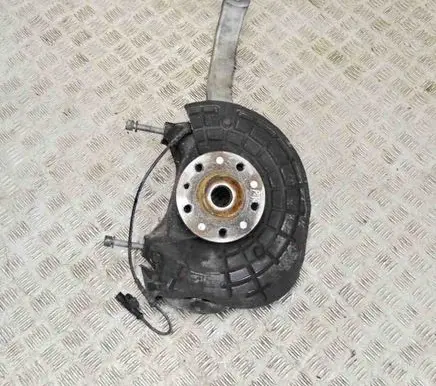 Maserati Ghibli Front wheel hub