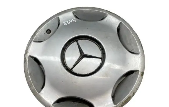 Mercedes-Benz C W202 R15 wheel hub/cap/trim 2024010022