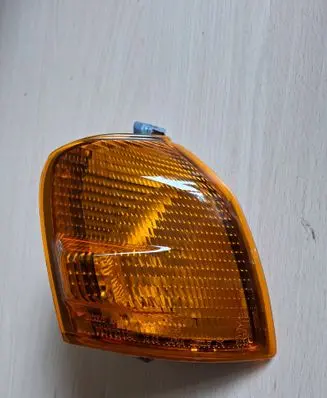 Toyota Starlet (P90) V Front indicator light 8151010280
