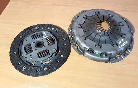 Renault Trafic II (X83) Clutch set kit 324061610 124056510